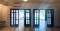 Alquilo Fina Residencia en Villa Morra