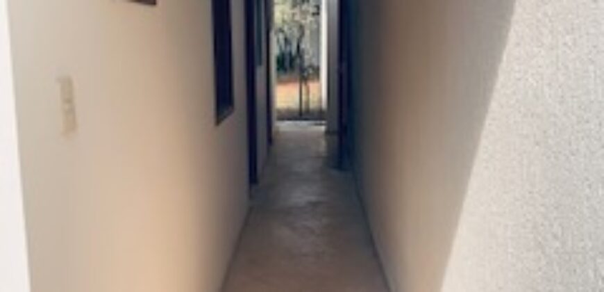 Alquilo Fina Residencia en Villa Morra