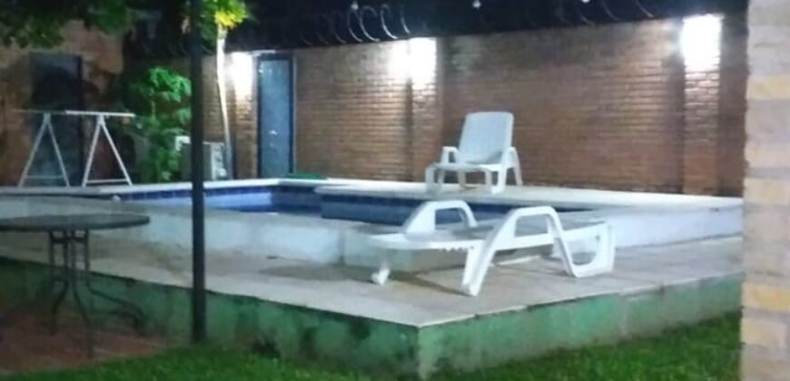 Vendo Casa de tres dormitorios, en San Lorenzo