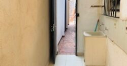 Alquilo Casa estilo Rustico, Barrio Herrera