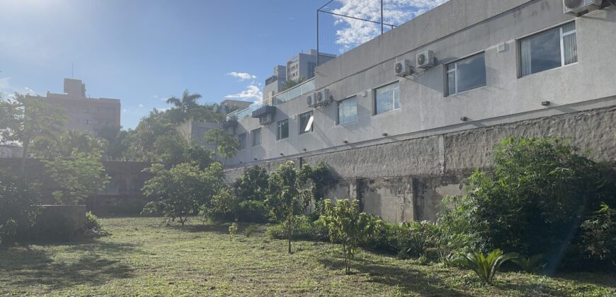 VENDO TERRENO, en Barrio  Ycua Sati